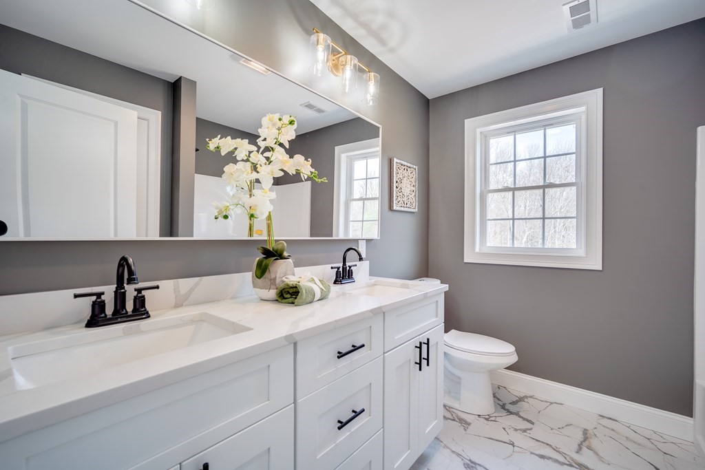 34 Mort Vining Road Southwick, MA 01077 - Photo 27 of 34