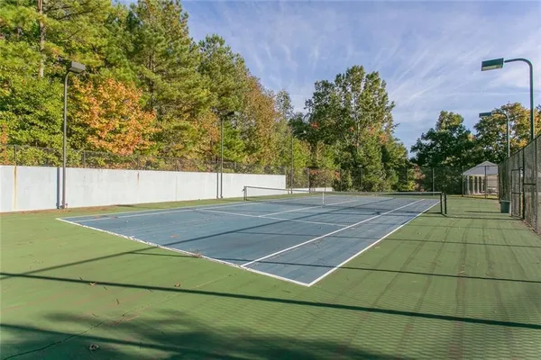 a view of a tennis court