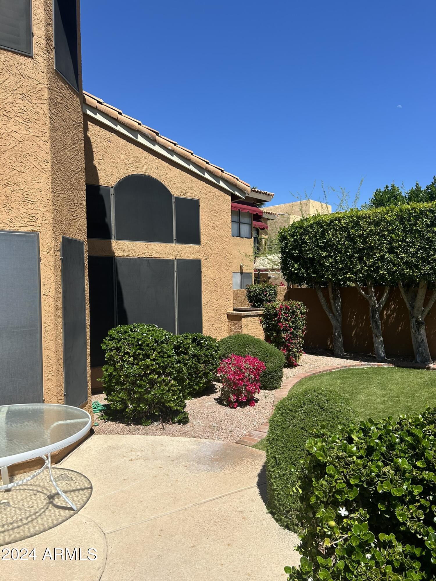 1075 East Shangri La Road Phoenix, AZ 85020 - Photo 38 of 44 92C3E9CA-F4E0-4080-87EB-22B035B32B22