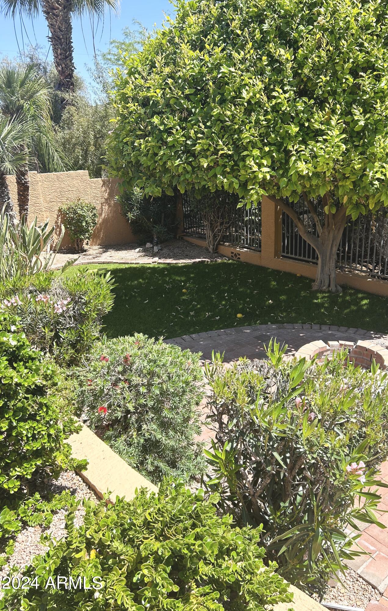 1075 East Shangri La Road Phoenix, AZ 85020 - Photo 39 of 44 6DCAB1BF-914F-4ED9-97D1-F21790B0EA18