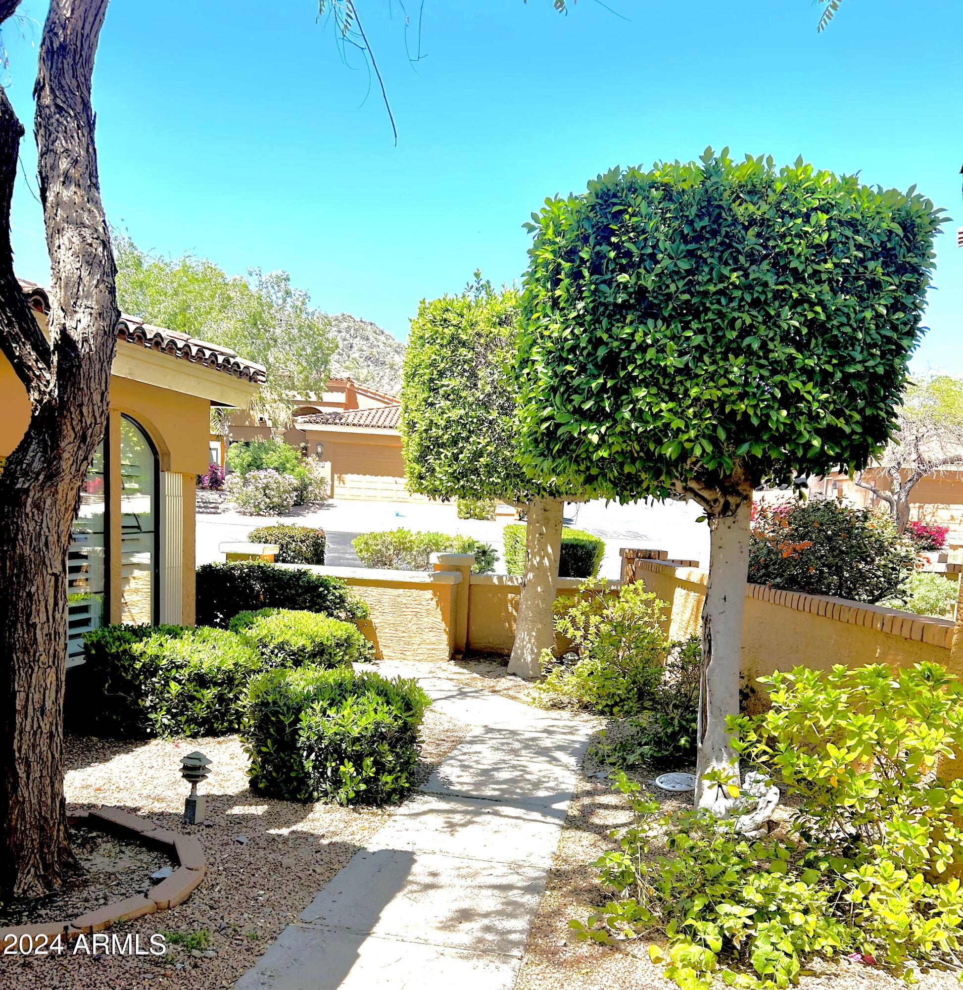 1075 East Shangri La Road Phoenix, AZ 85020 - Photo 40 of 44 63464239-FF3A-4BD5-A98E-618977A9EC91