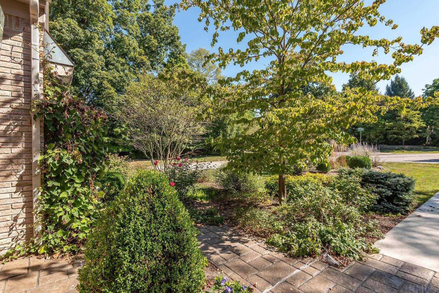 2800 South St Remy Circle Bloomington, IN 47401 - Photo 2 of 36