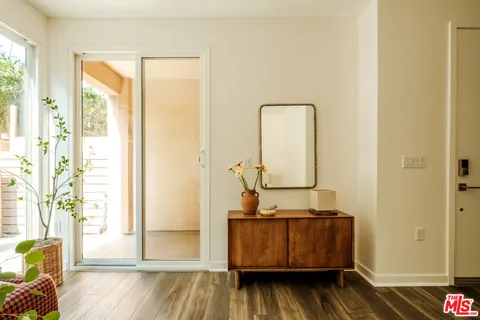 $825,000 | 14113 West Monroe Place, Van Nuys, CA 91405