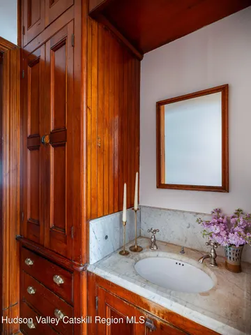 $1,275,000 | 164 Grand Street, Newburgh, NY 12550