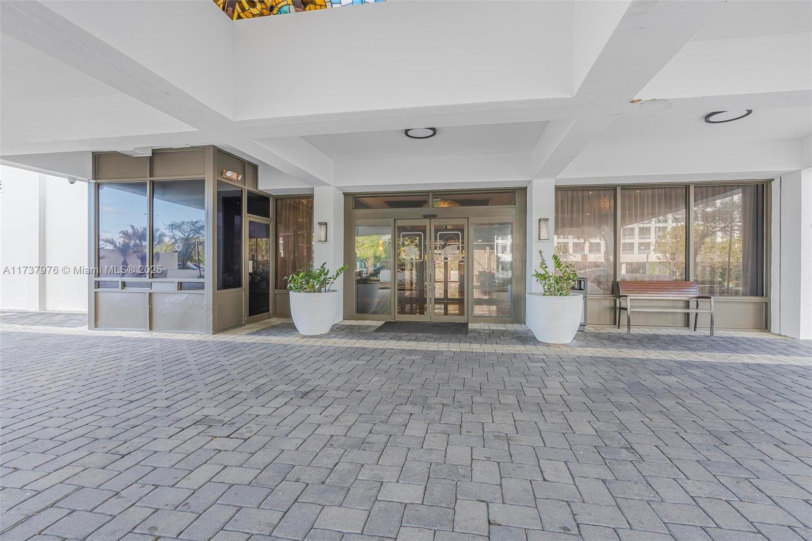 600 Northeast 36th Street, Unit 414 Miami, FL 33137 - Photo 2 of 51 a view of an entryway with livingroom