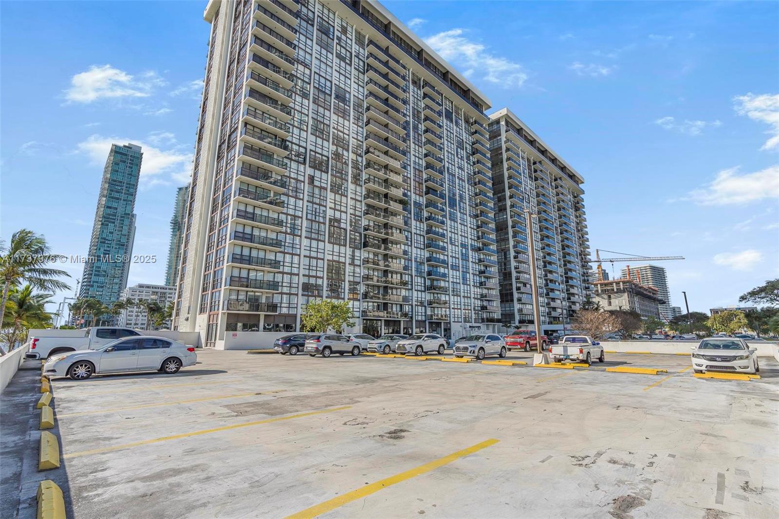 600 Northeast 36th Street, Unit 414 Miami, FL 33137 - Photo 28 of 51 a view of a tall building