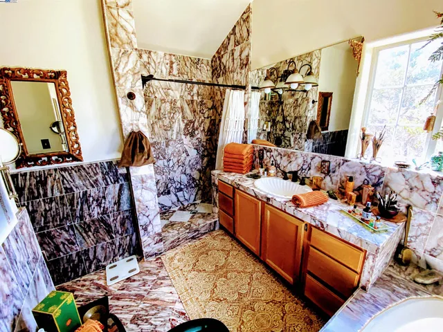 $892,999 | 31733 Lake Meadow Road, Acton, CA 93510