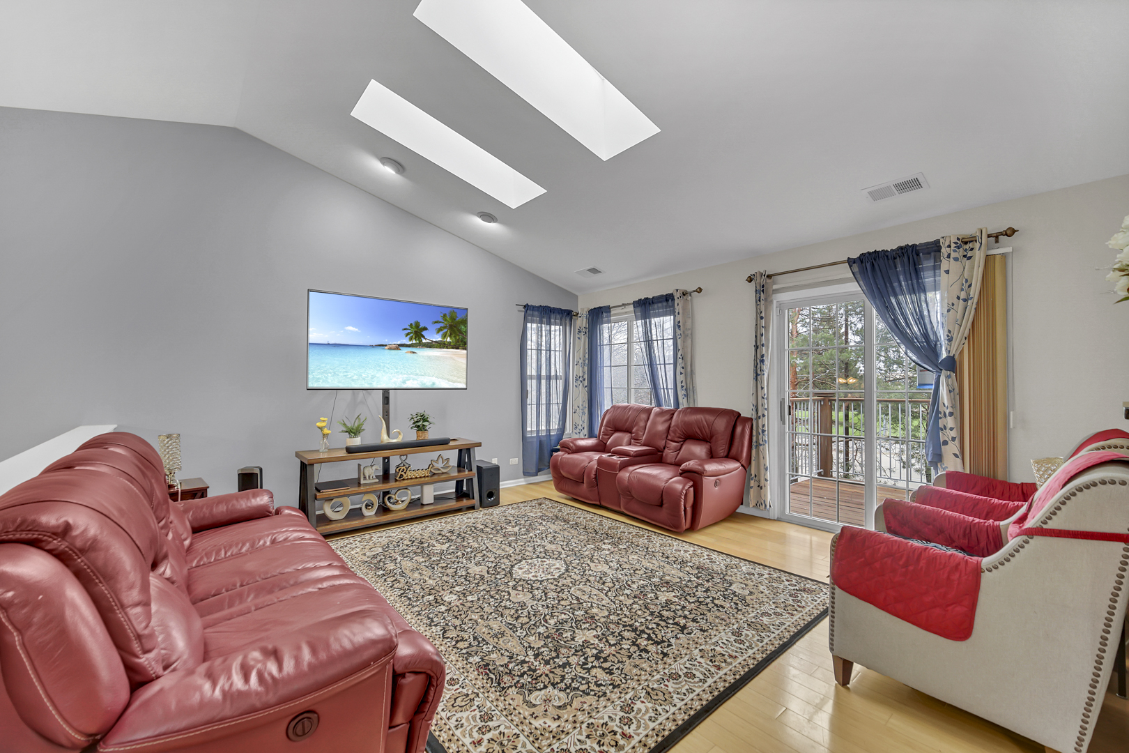 2470 Palazzo Court Buffalo Grove, IL 60089 - Photo 9 of 31