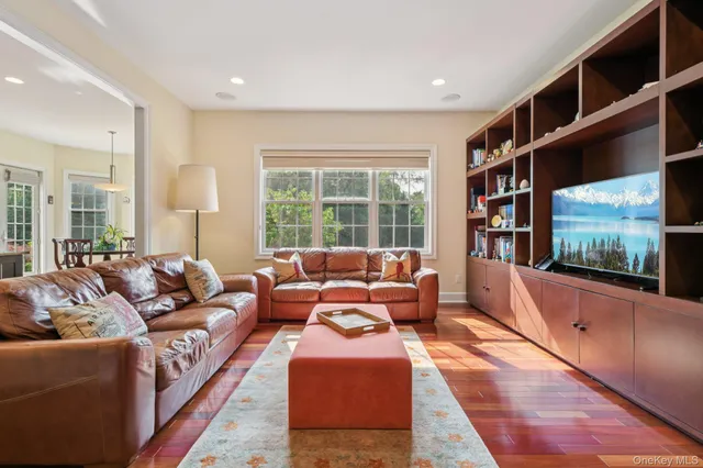 $2,149,000 | 4 Celestial Court, St. James, NY 11780