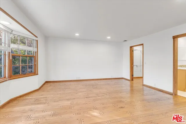 $2,995 | 13901 Albers Street, Sherman Oaks, CA 91401