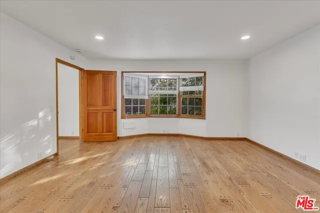 $2,995 | 13901 Albers Street, Sherman Oaks, CA 91401