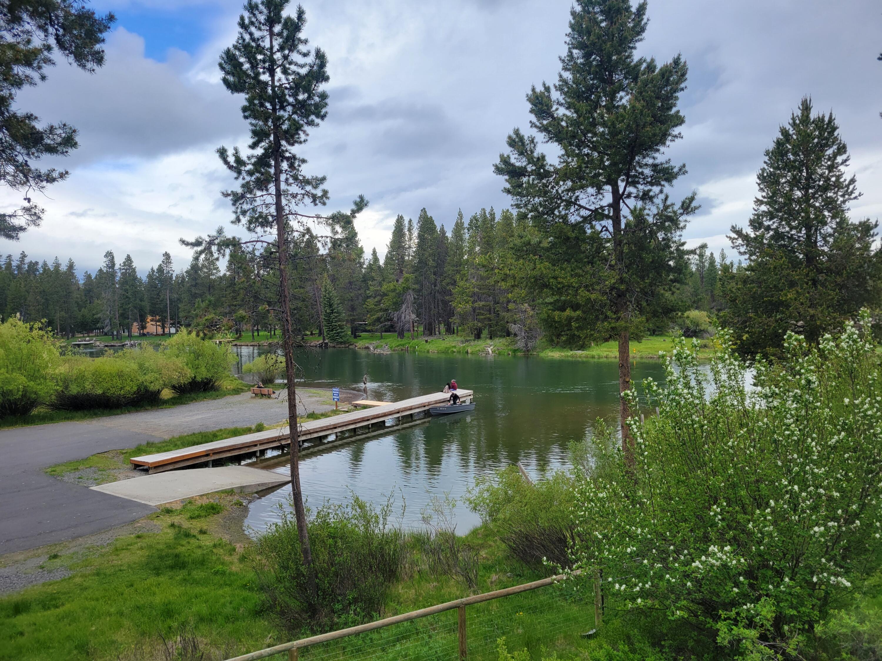 56065 Snow Goose Road Bend, OR 97707 - Photo 29 of 65 Private Community Dock