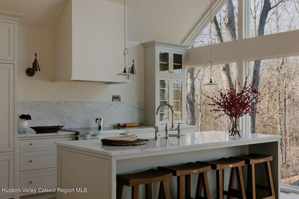 182 Roundtop Road Germantown, NY 12526 - Photo 3 of 34 photo_online_003