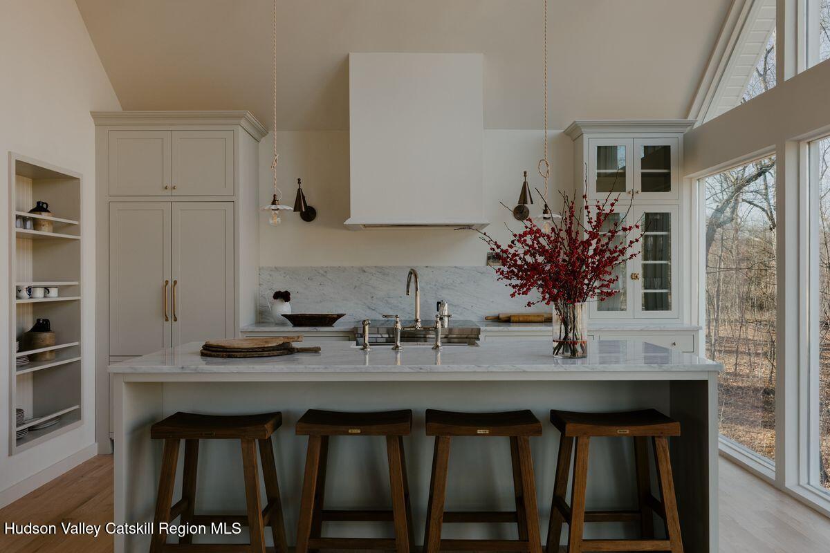 182 Roundtop Road Germantown, NY 12526 - Photo 4 of 34 photo_online_004