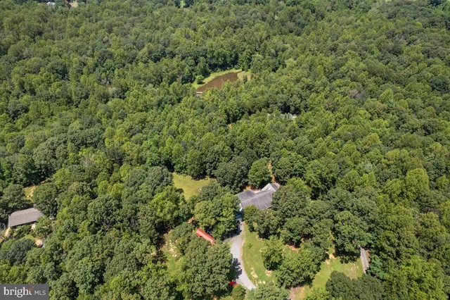$825,000 | 18299 Ragtop Road, Jeffersonton, VA 22724