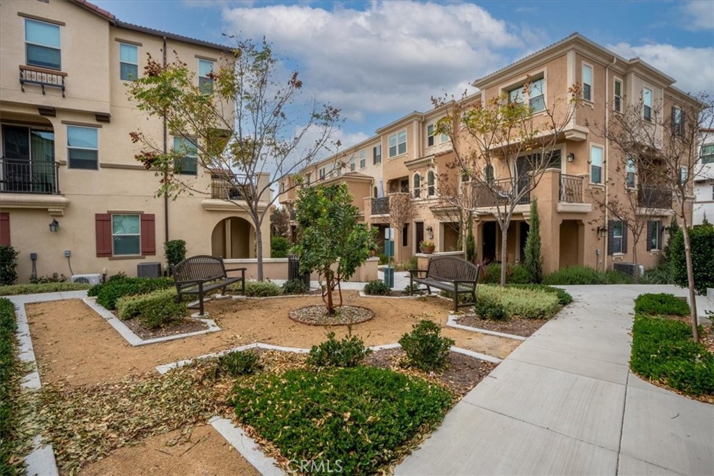 608 Shadowbrook Lake Forest, CA 92610 - Photo 34 of 43