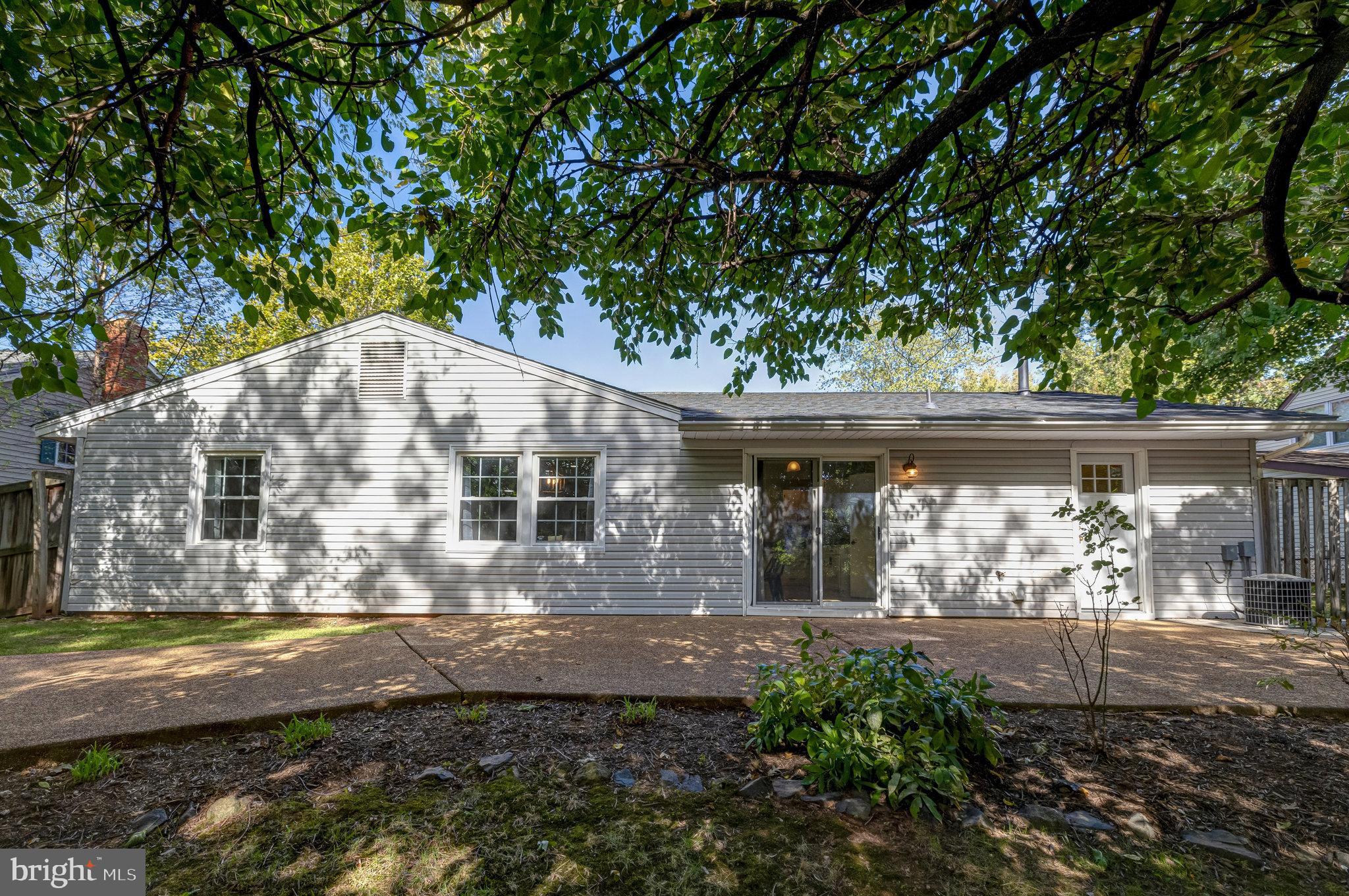 13154 Morning Spring Lane Fairfax, VA 22033 - Photo 34 of 38 Rear Exterior