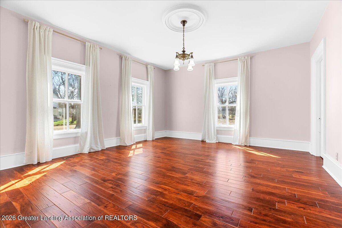 8410 Beardslee Road Owosso, MI 48867 - Photo 12 of 68 11-Media Jett - 11