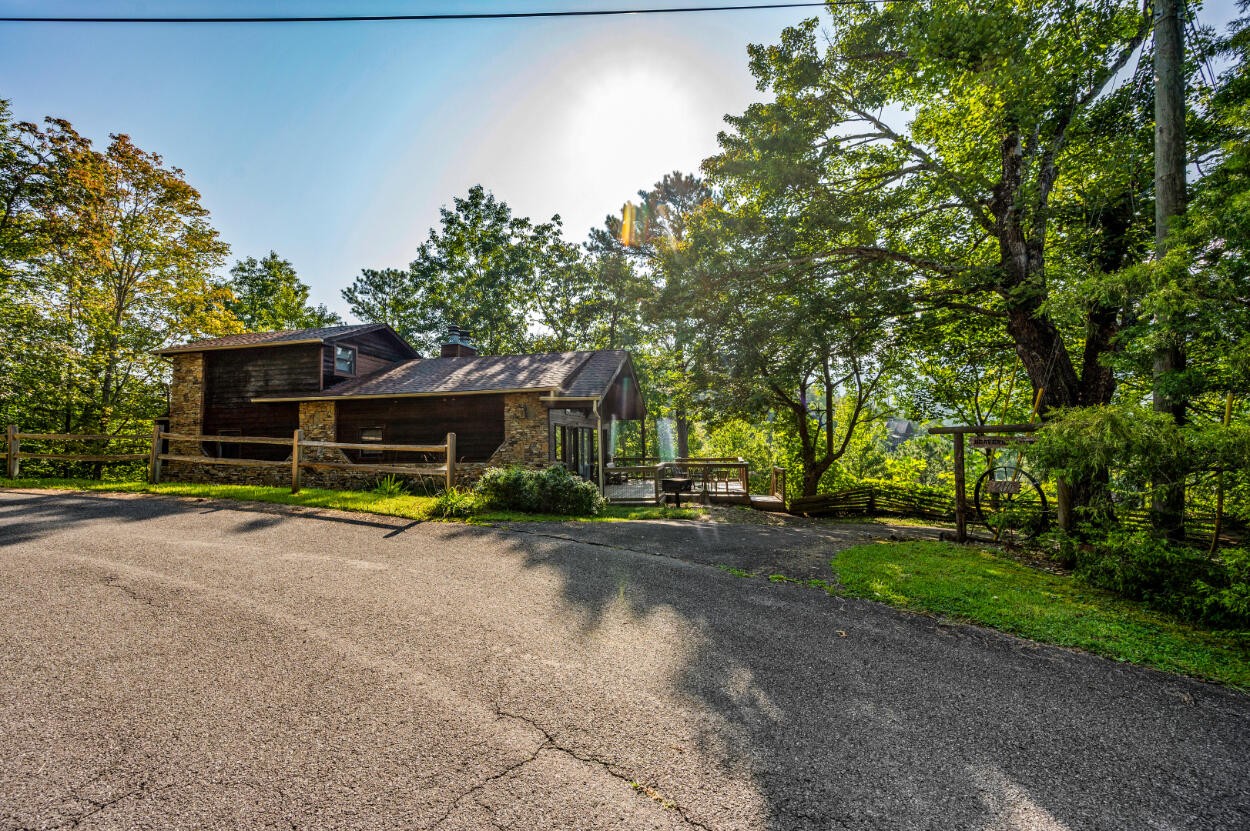 210 Rodeo Drive Gatlinburg, TN 37738 - Photo 39 of 44 Gallery Image 39