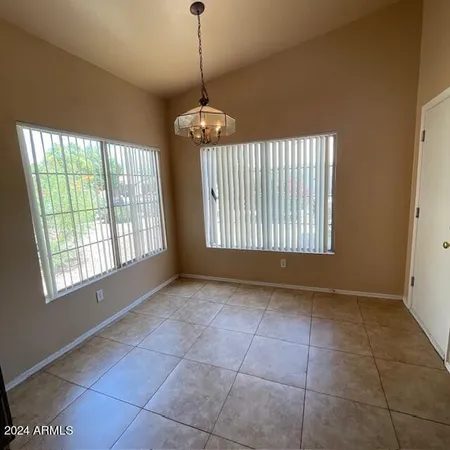 $1,750 | 6324 North 79th Lane, Glendale, AZ 85303