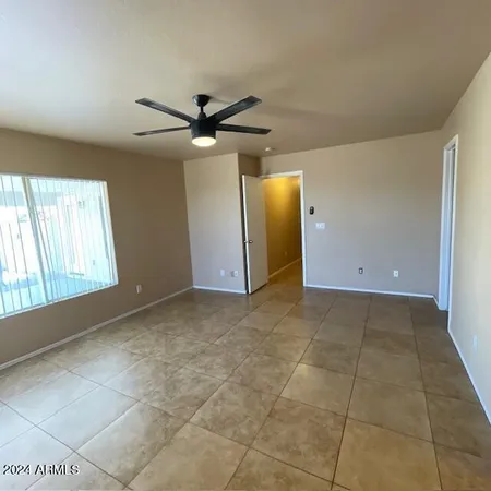 $1,750 | 6324 North 79th Lane, Glendale, AZ 85303
