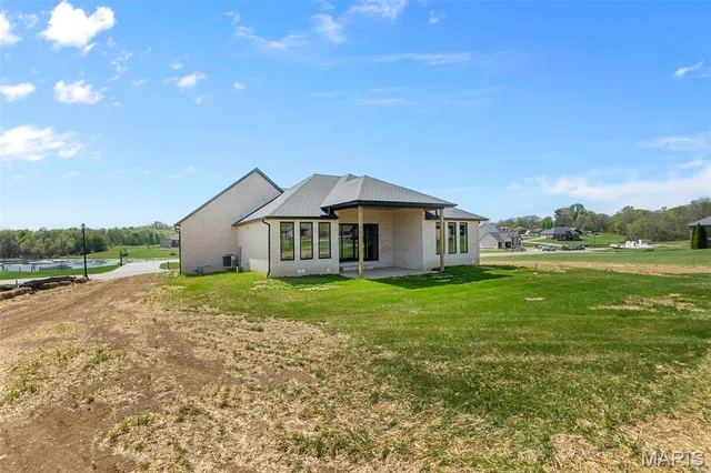 $694,900 | 1614 Warren Lake Drive, Jackson, MO 63755