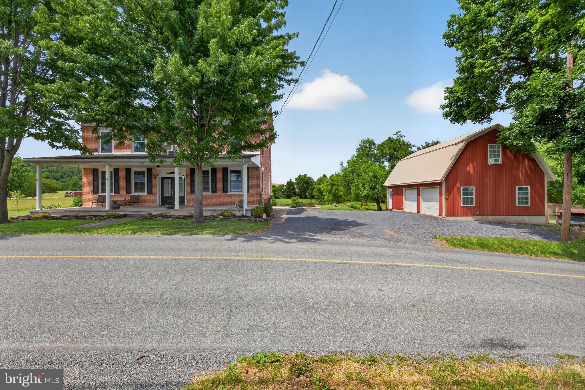545 Hilltown Road Gettysburg, PA 17325 - Photo 3 of 70