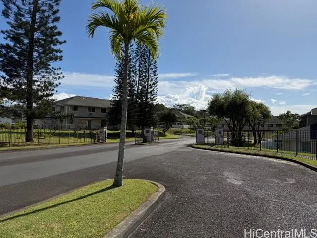 $585,000 | 95-1035 Koolani Drive, Unit 70, Mililani, HI 96789