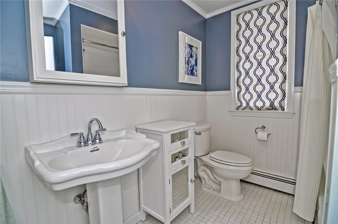 519 Prospect Street Woonsocket, RI 02895 - Photo 24 of 34