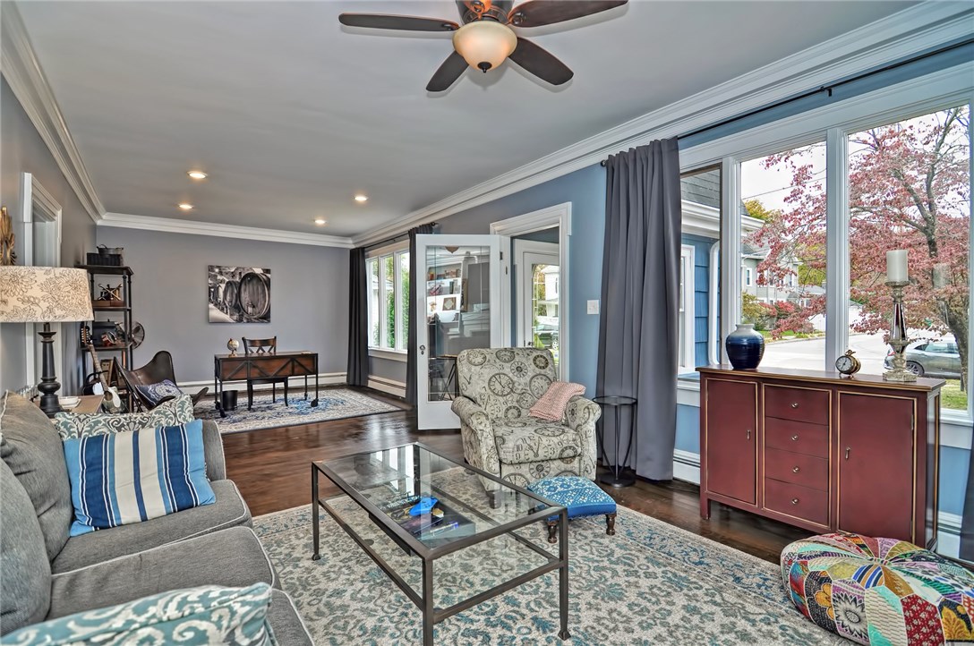 519 Prospect Street Woonsocket, RI 02895 - Photo 10 of 34