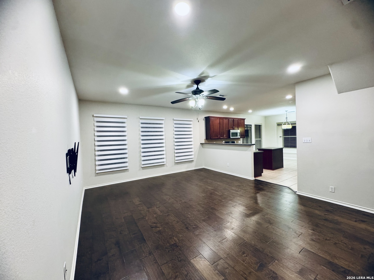 134 Red Hawk Ridge San Antonio, TX 78258 - Photo 6 of 29 Gallery Image 6