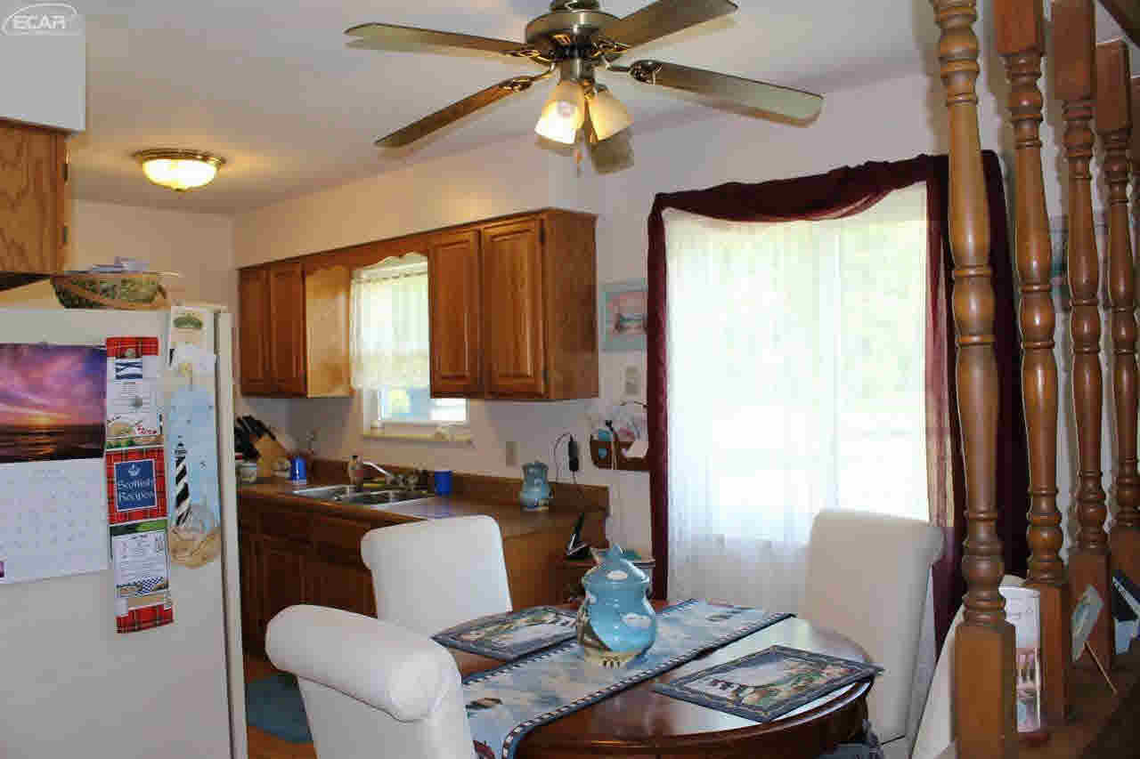 3312 East Farrand Road Clio, MI 48420 - Photo 7 of 39 21174008-6.JPG
