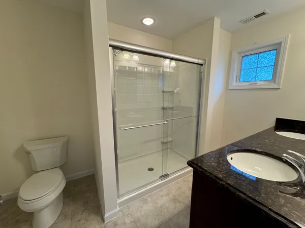 $3,300 | 24 Oak Branch Drive, Unit 24, Brookfield, CT 06804