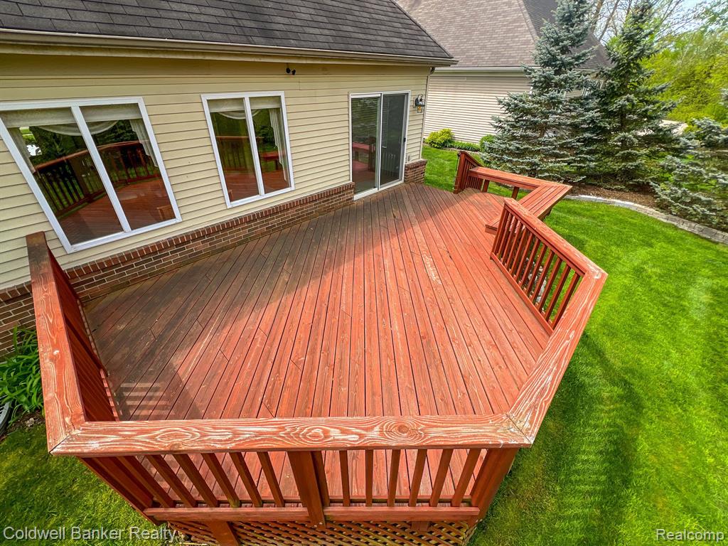 2206 Lagoon Drive Rochester Hills, MI 48309 - Photo 33 of 37