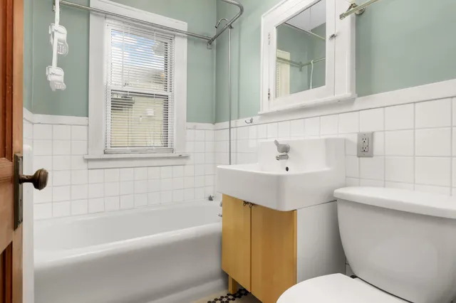 $425,000 | 4025 42nd Avenue South, Minneapolis, MN 55406