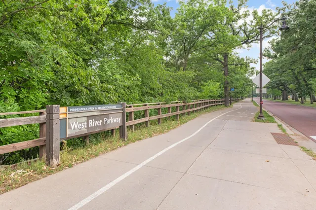 $425,000 | 4025 42nd Avenue South, Minneapolis, MN 55406