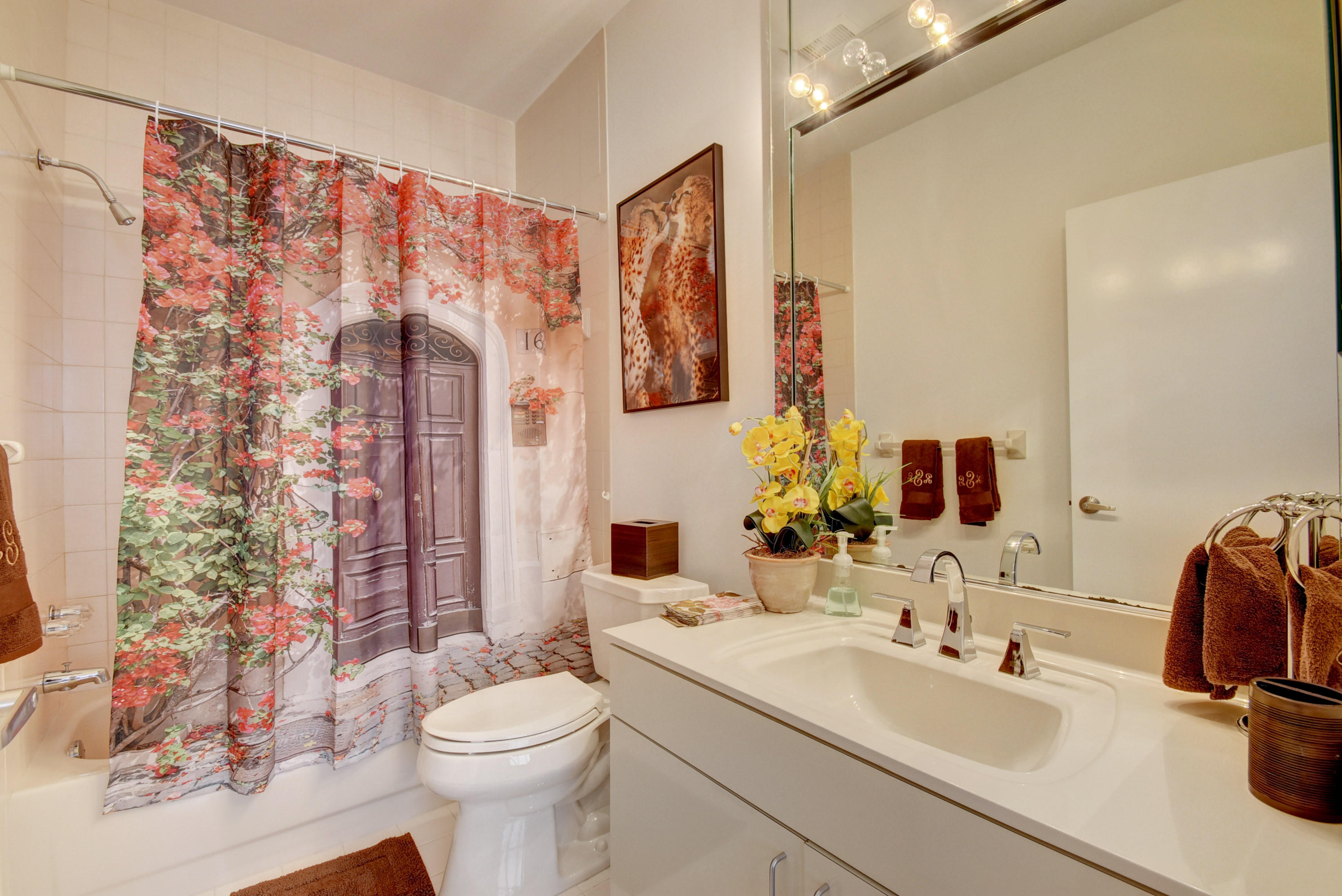5672 Northwest 23rd Way Boca Raton, FL 33496 - Photo 23 of 27 Bathroom 3