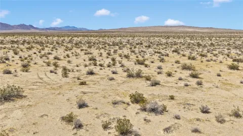 $65,000 | 1 Paddington Road, Lucerne Valley, CA 92356