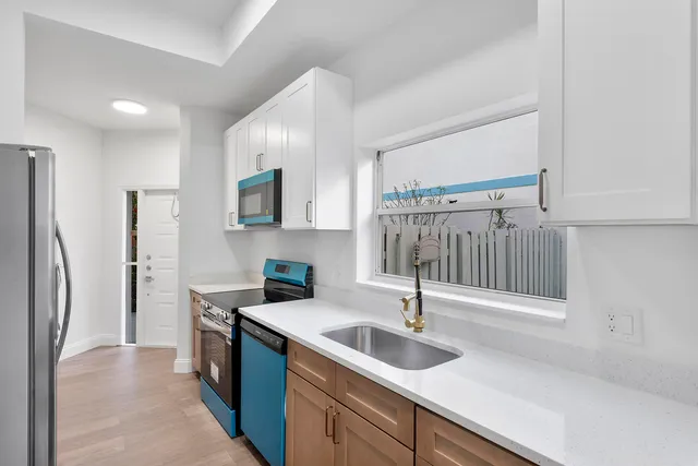 $460,000 | 1410 Southwest 85th Avenue, Pembroke Pines, FL 33025