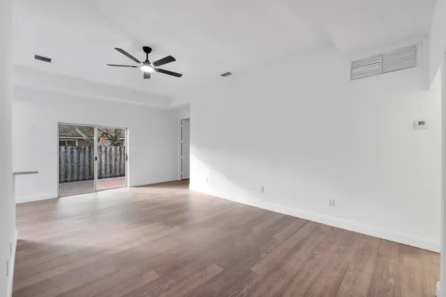 $460,000 | 1410 Southwest 85th Avenue, Pembroke Pines, FL 33025