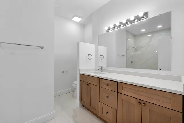 $460,000 | 1410 Southwest 85th Avenue, Pembroke Pines, FL 33025