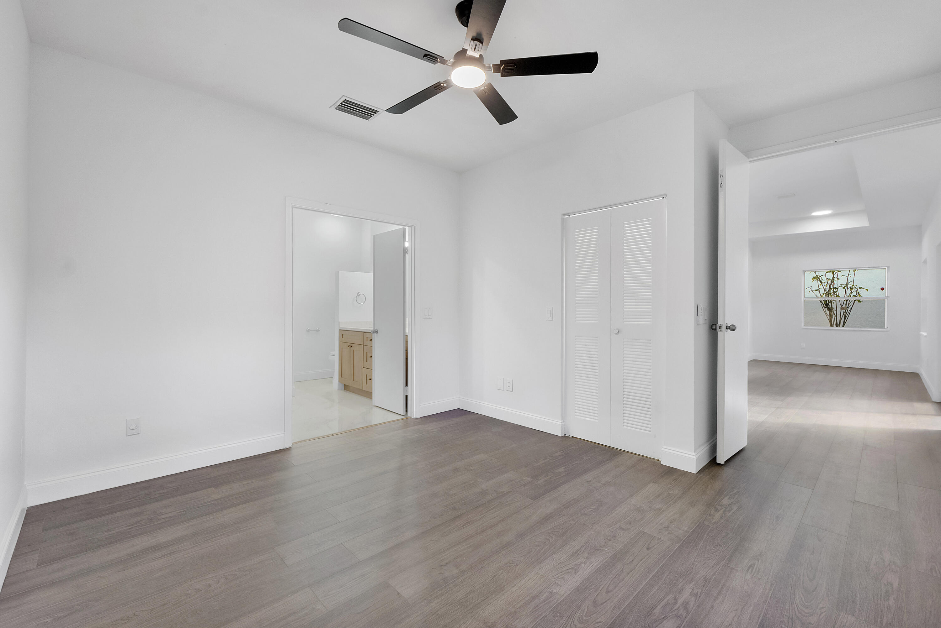 1410 Southwest 85th Avenue Pembroke Pines, FL 33025 - Photo 21 of 39 1410 Sw 85th Ave_015