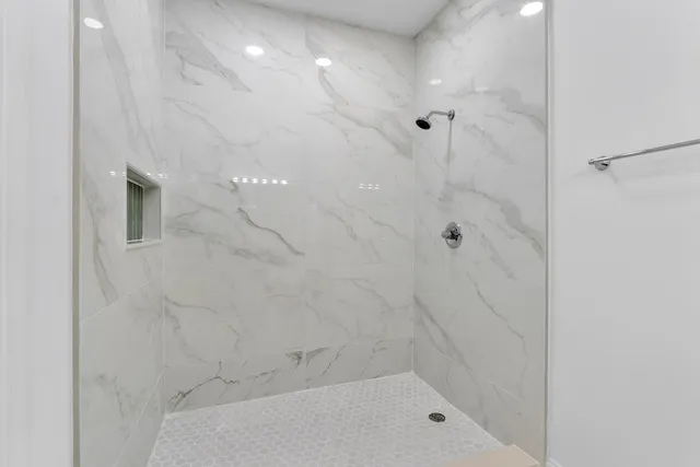 $460,000 | 1410 Southwest 85th Avenue, Pembroke Pines, FL 33025