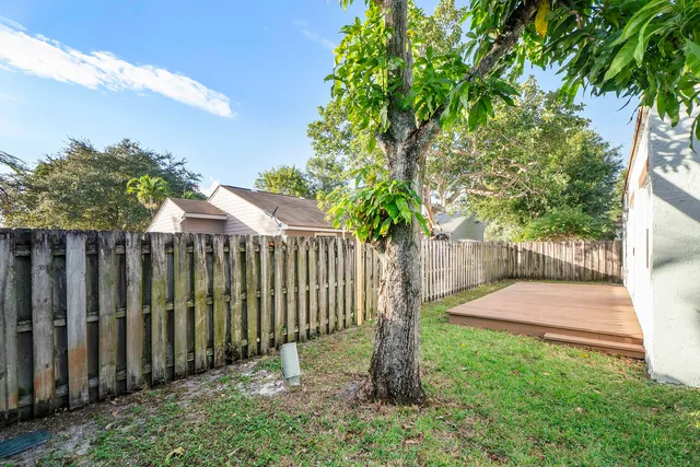 $460,000 | 1410 Southwest 85th Avenue, Pembroke Pines, FL 33025