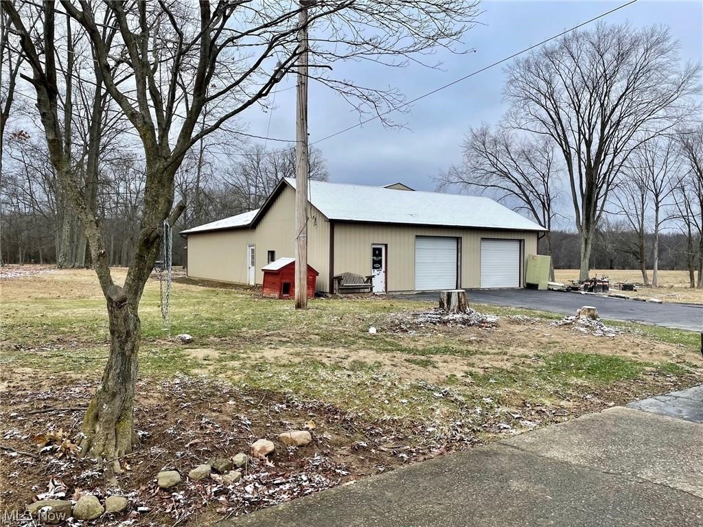 3902 South Newton Falls Road Berlin Center, OH 44401 - Photo 32 of 35
