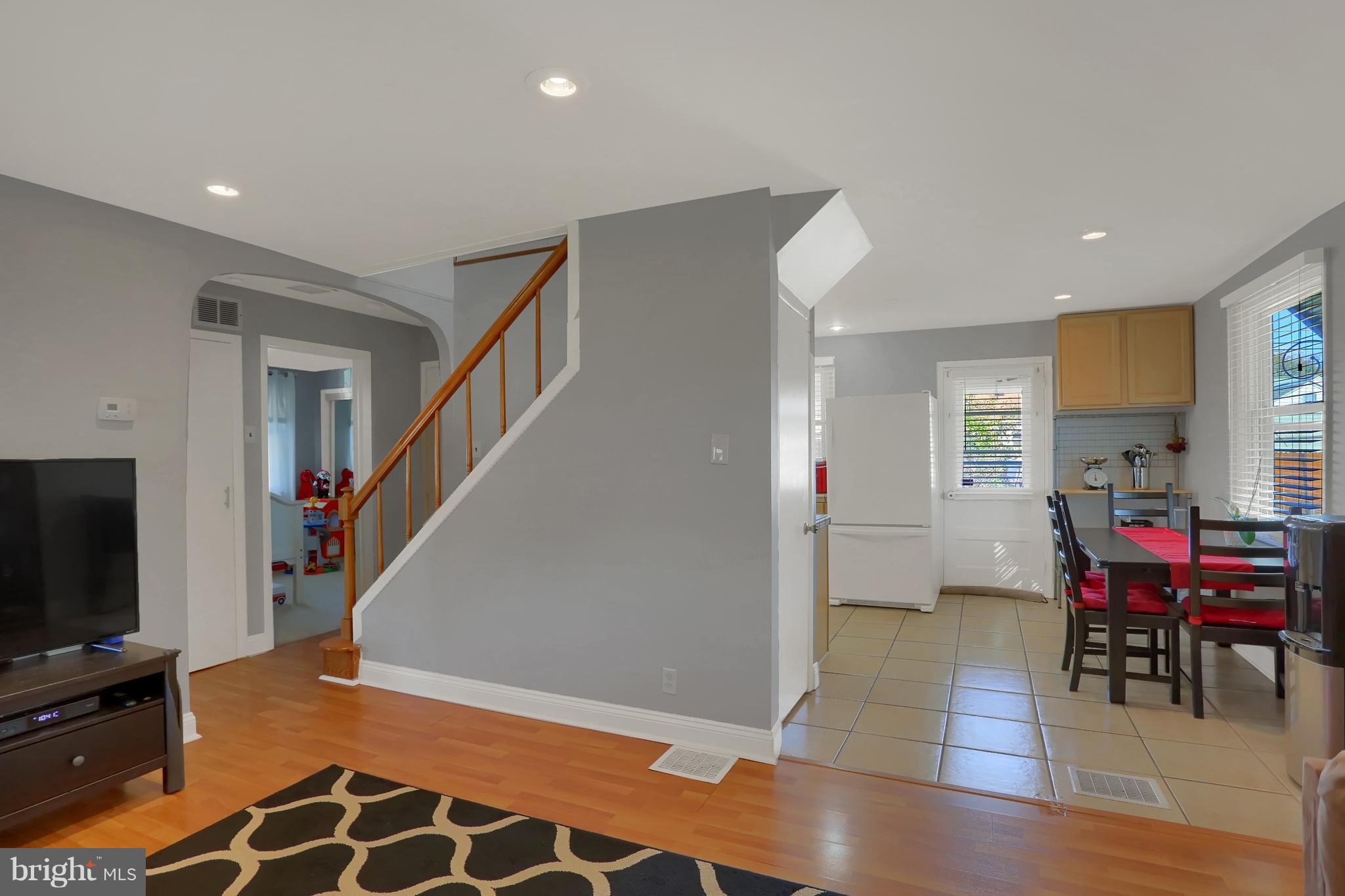 8224 Longpoint Road Baltimore, MD 21222 - Photo 14 of 38
