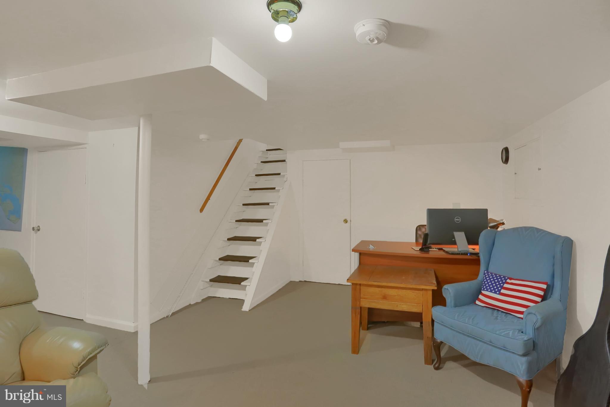 8224 Longpoint Road Baltimore, MD 21222 - Photo 35 of 38