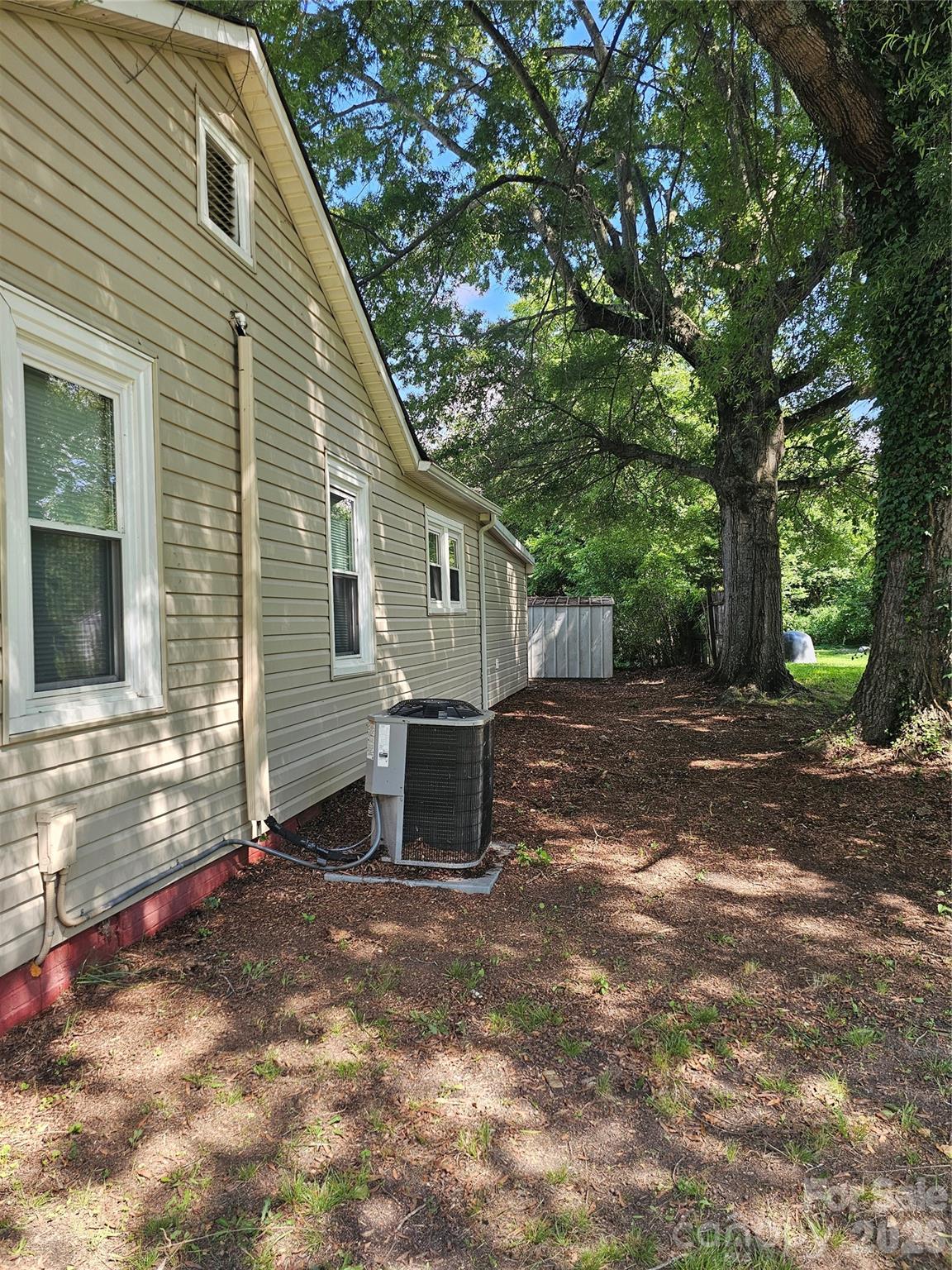 118 Dick Beam Road Cherryville, NC 28021 - Photo 4 of 23
