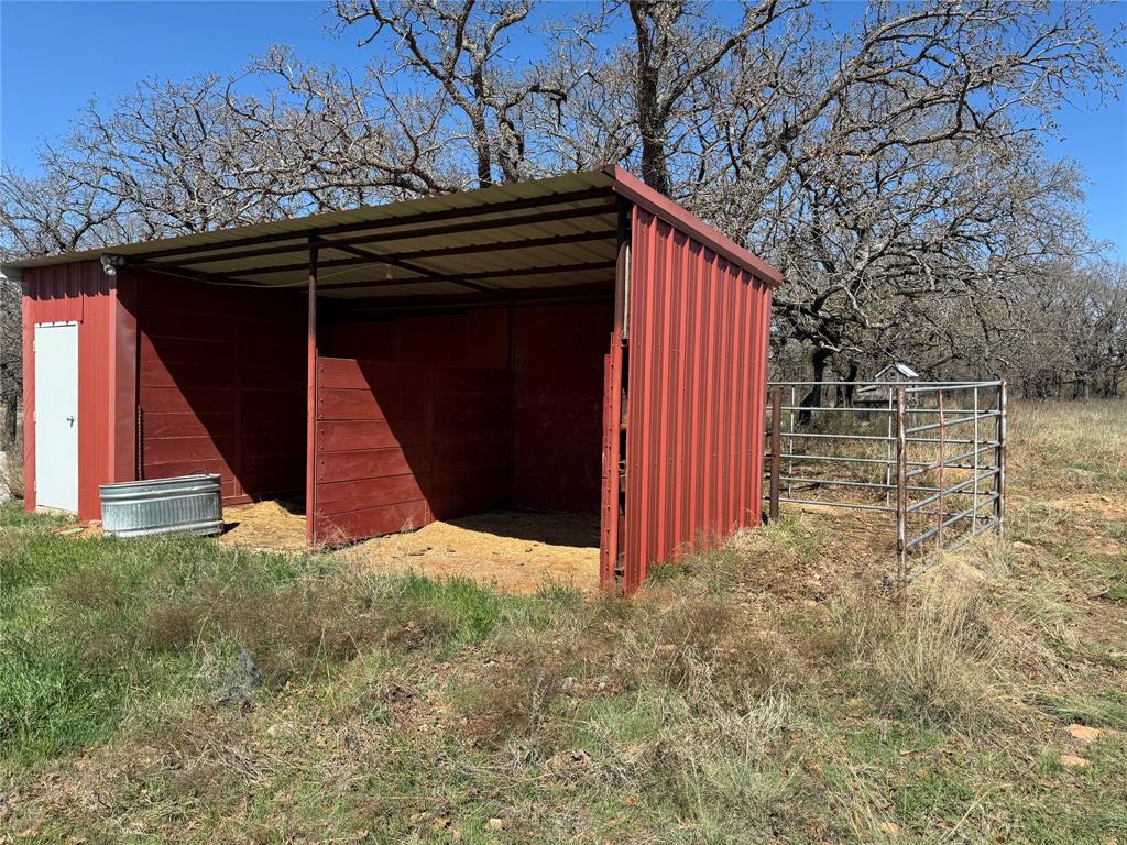 986 County Road 1785 Sunset, TX 76270 - Photo 20 of 23 Stalls