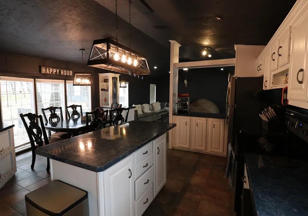 986 County Road 1785 Sunset, TX 76270 - Photo 4 of 23